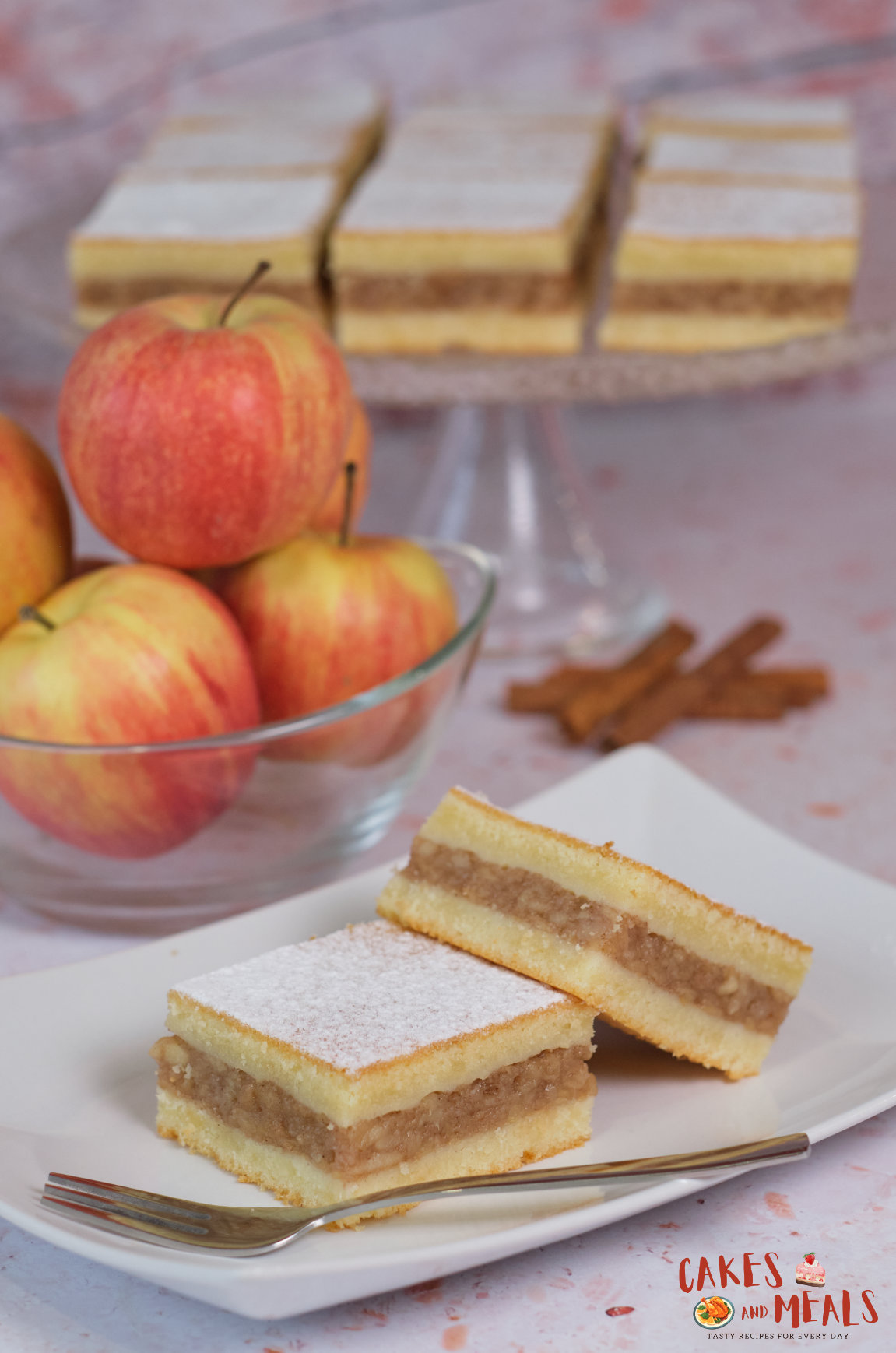 Old fashioned apple cake