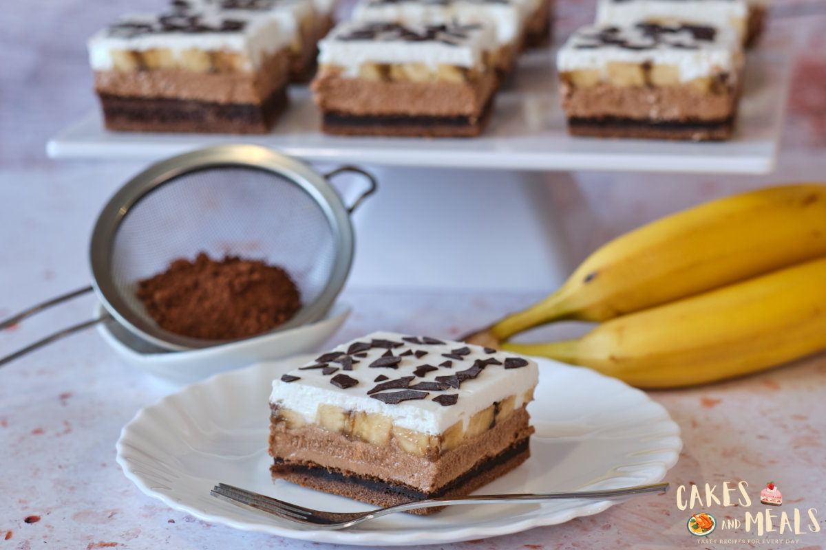 Chocolate banana cake