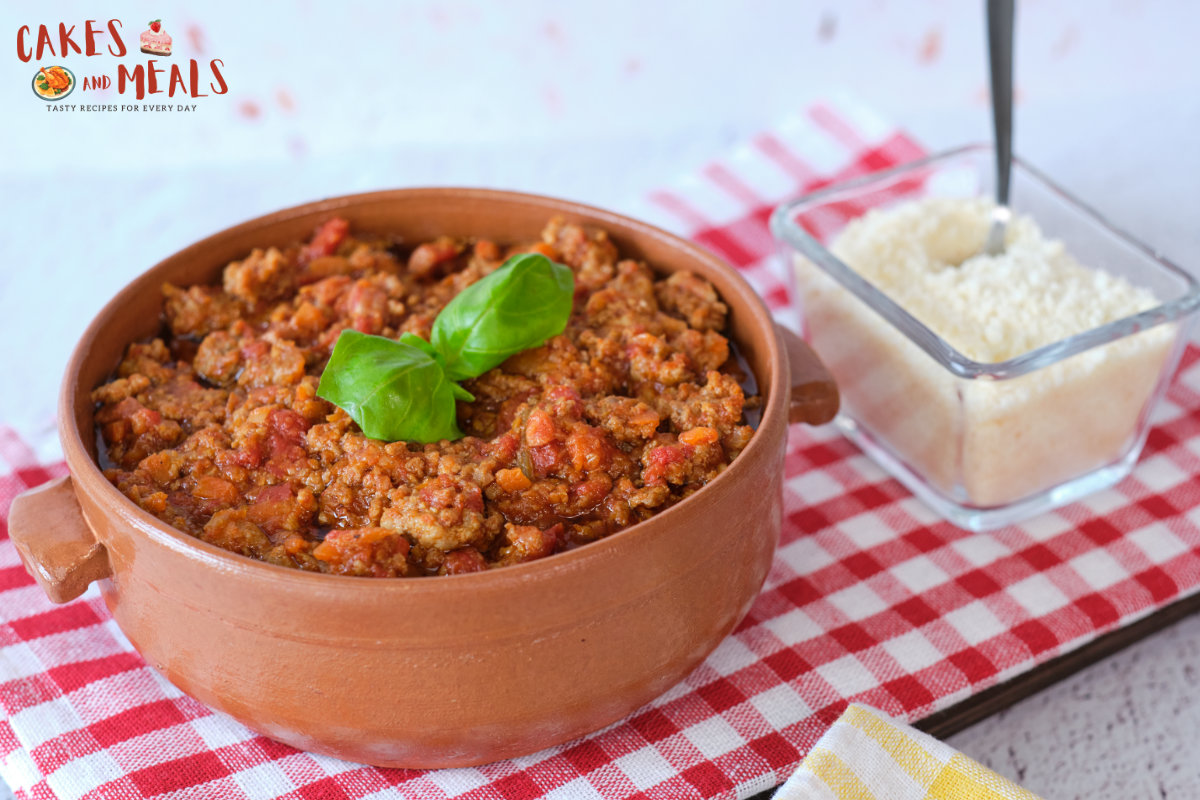 Bolognese sauce